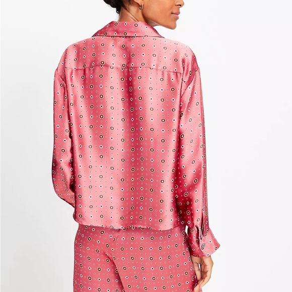 LOFT pink Floral print Satin Shirt sz L - Picture 4 of 6